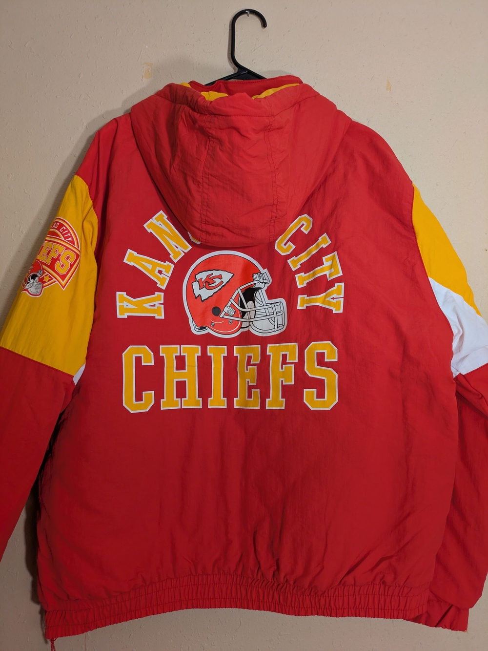 Kansas City Chiefs Red Hooded Half-zip Jacket
